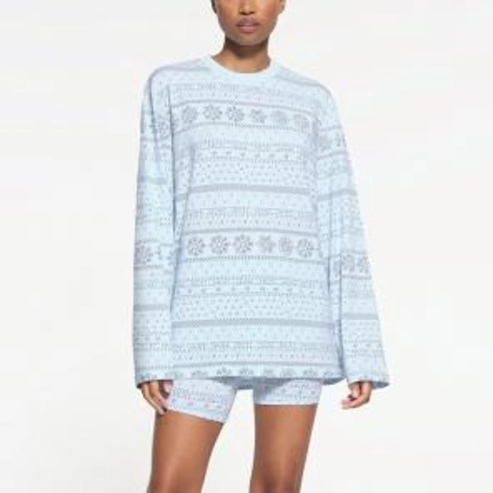 Skims long sleeve boxer set